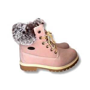 Lugz size 7 boots. New. Pink
